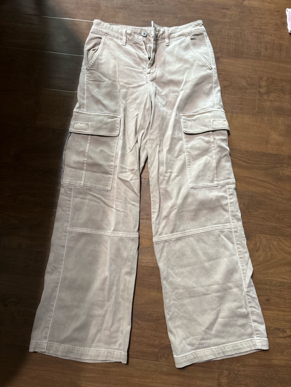 AE Dreamy Drape Stretch Cargo Super High-Waisted Baggy Wide-Leg Pant Stretch - Picture 4 of 7